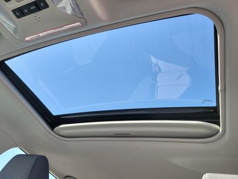 Used 2023 Toyota RAV4 XLE image 26