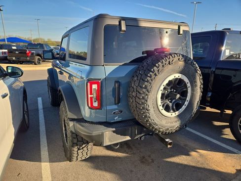 Used 2022 Ford Bronco Badlands image 2