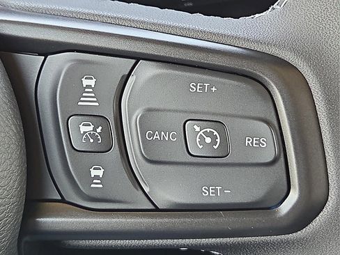 New 2026 Jeep Wrangler Unlimited Rubicon AWD/4WD image 20