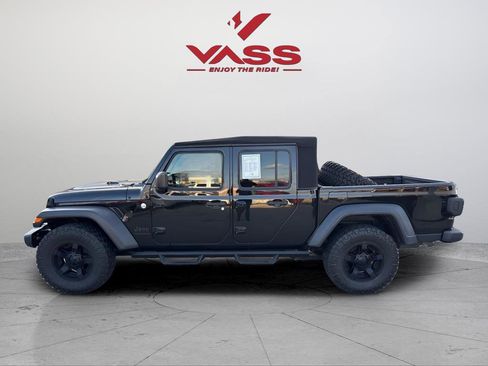 Used 2020 Jeep Gladiator Sport w/ Quick Order Package 24S image 2