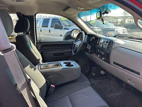 Used 2010 Chevrolet Silverado 1500 LS image 12