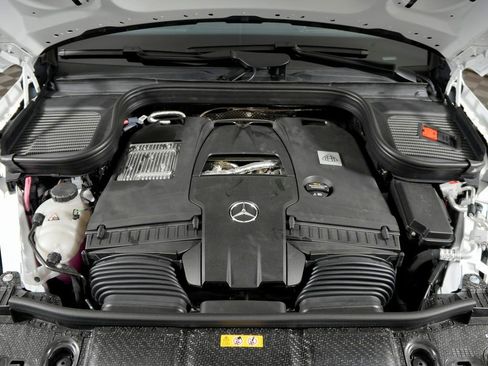 New 2026 Mercedes-Benz Maybach GLS 600 Maybach GLS 600 image 40