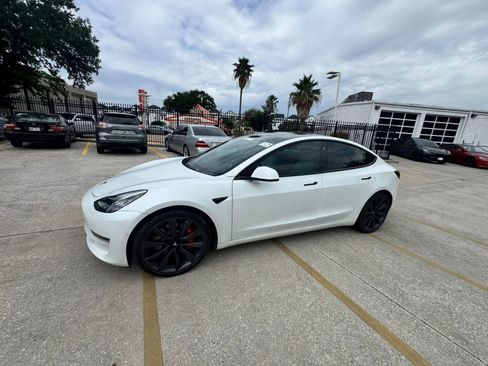 Used 2020 Tesla Model 3 Performance image 5