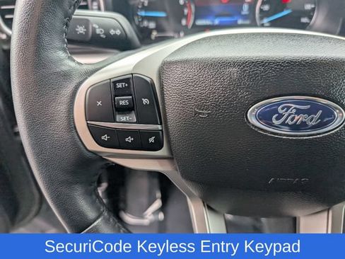 Used 2023 Ford Explorer XLT w/ Equipment Group 202A AWD/4WD image 12