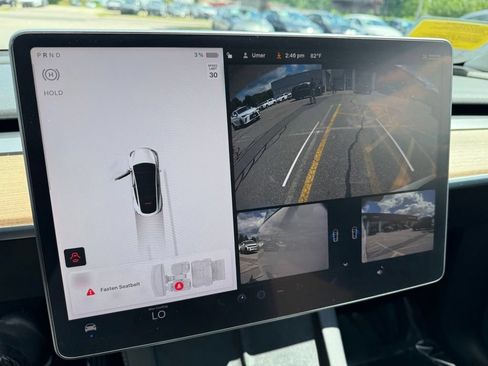 Used 2022 Tesla Model Y Long Range AWD/4WD image 26