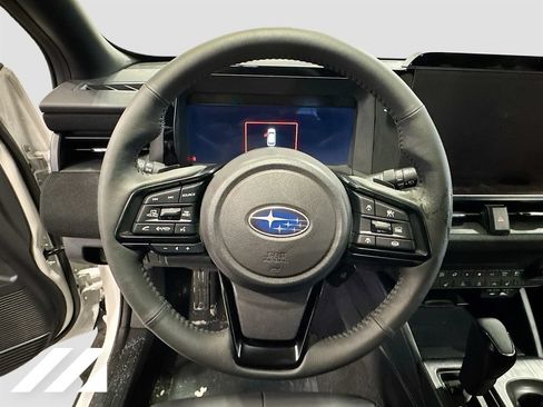 Used 2026 Subaru Outback Limited AWD/4WD image 11