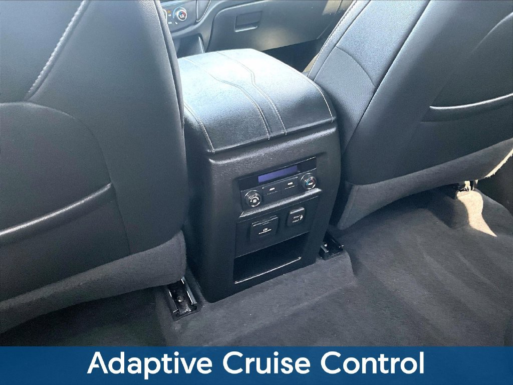 Used 2023 Chevrolet Traverse LT w/ LT Premium Package AWD/4WD image 13