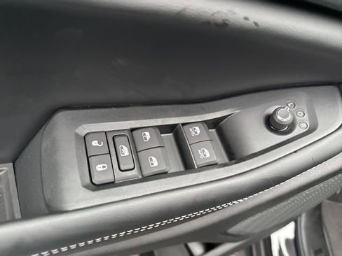 New 2025 Jeep Grand Cherokee Altitude w/ Trailer Tow Package image 24