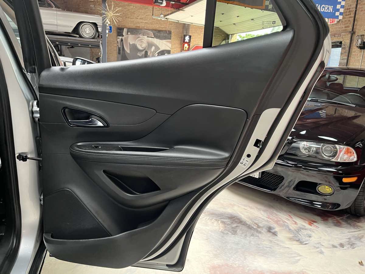 Used 2018 Buick Encore Preferred FWD image 27