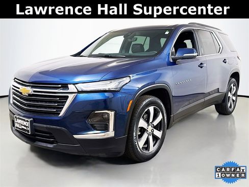 Used 2023 Chevrolet Traverse LT w/ LT Premium Package image 1