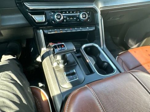 Used 2023 GMC Sierra 1500 Denali Ultimate AWD/4WD image 27