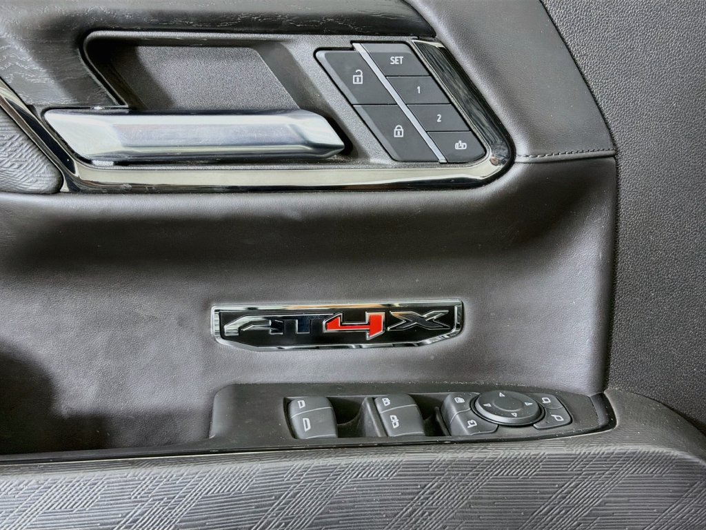 Used 2023 GMC Sierra 1500 AT4X AWD/4WD image 23