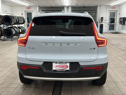 Used 2024 Volvo XC40 B5 Plus w/ Climate Package image 6