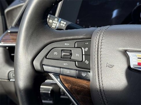 Certified 2022 Cadillac Escalade Sport Platinum w/ Heavy-Duty Trailer Package image 29