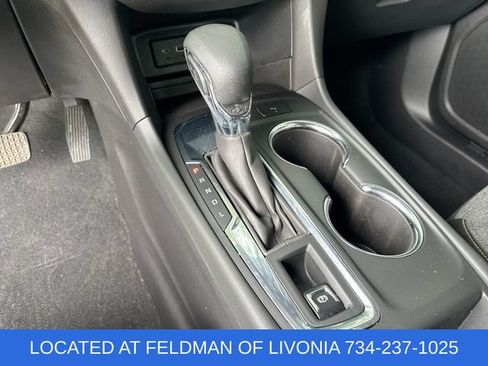 Used 2023 Chevrolet Equinox LT FWD image 15