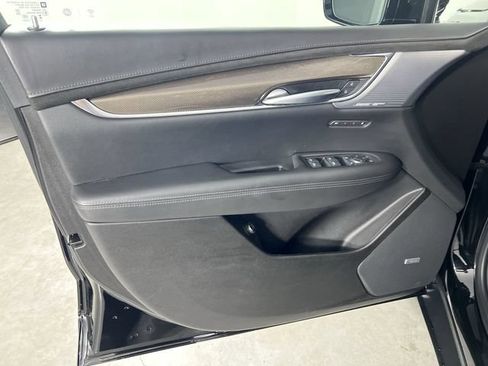 Certified 2023 Cadillac XT5 Premium Luxury w/ Platinum Package AWD/4WD image 23