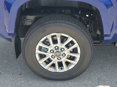 New 2025 Toyota Tacoma Limited image 19