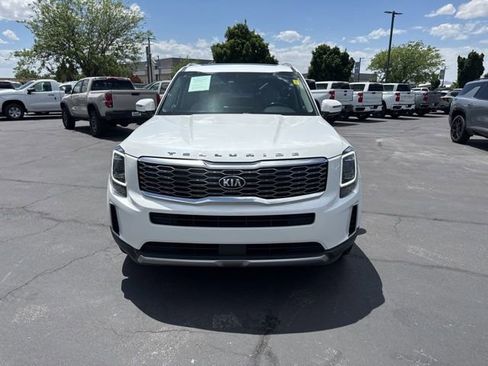 Used 2020 Kia Telluride S AWD/4WD image 2