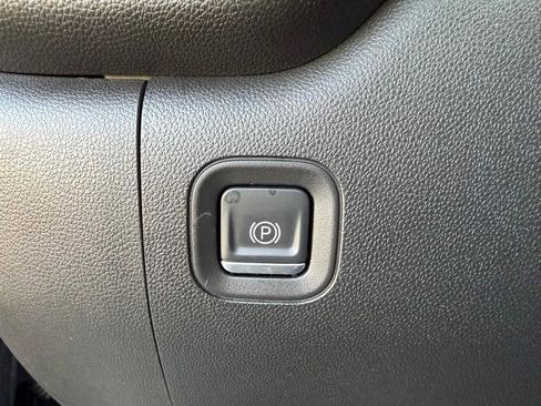 Used 2022 Chevrolet Silverado 2500 Custom w/ Gooseneck/5TH Wheel Package image 44