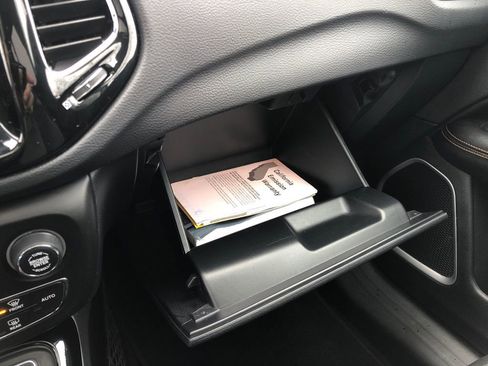 Certified 2021 Jeep Compass Limited w/ Sun and Sound Group image 36