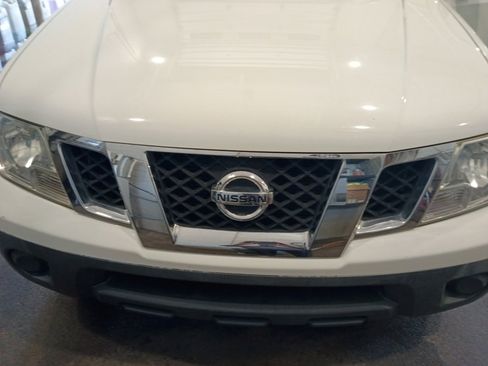 Used 2013 Nissan Frontier S image 20