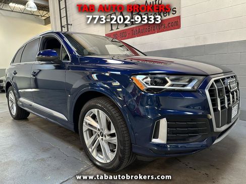 Used 2022 Audi Q7 2.0T Premium Plus w/ Premium Plus Package AWD/4WD image 1