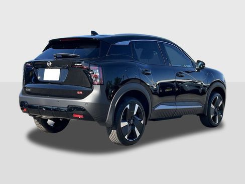 New 2026 Nissan Kicks SR image 4