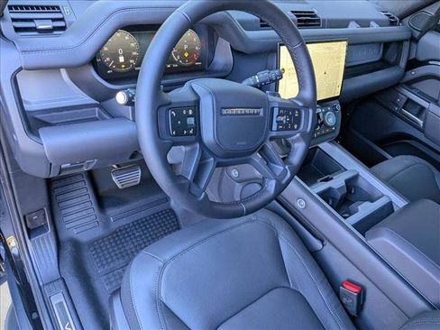 New 2026 Land Rover Defender 130 V8 image 3