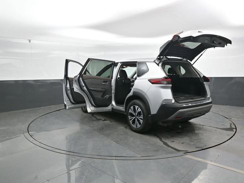 Used 2022 Nissan Rogue SV AWD/4WD image 47