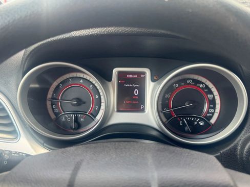 Used 2012 Dodge Journey SXT w/ Flexible Seating Group image 33