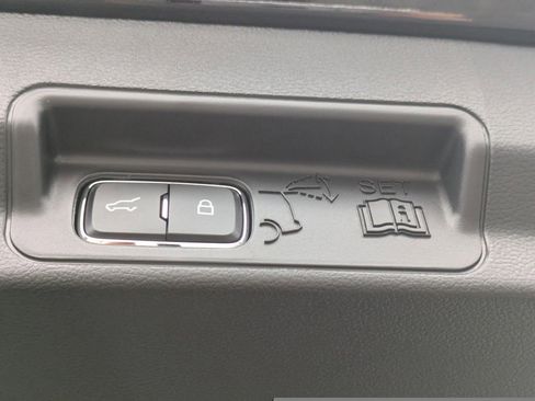 New 2026 Ford Explorer Platinum image 15