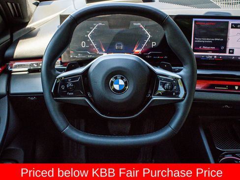 Used 2024 BMW 540i xDrive AWD/4WD image 15