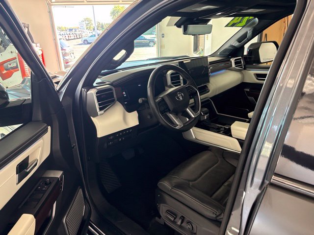 Used 2024 Toyota Tundra Capstone AWD/4WD image 15