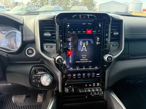 Used 2020 RAM 1500 Laramie image 18