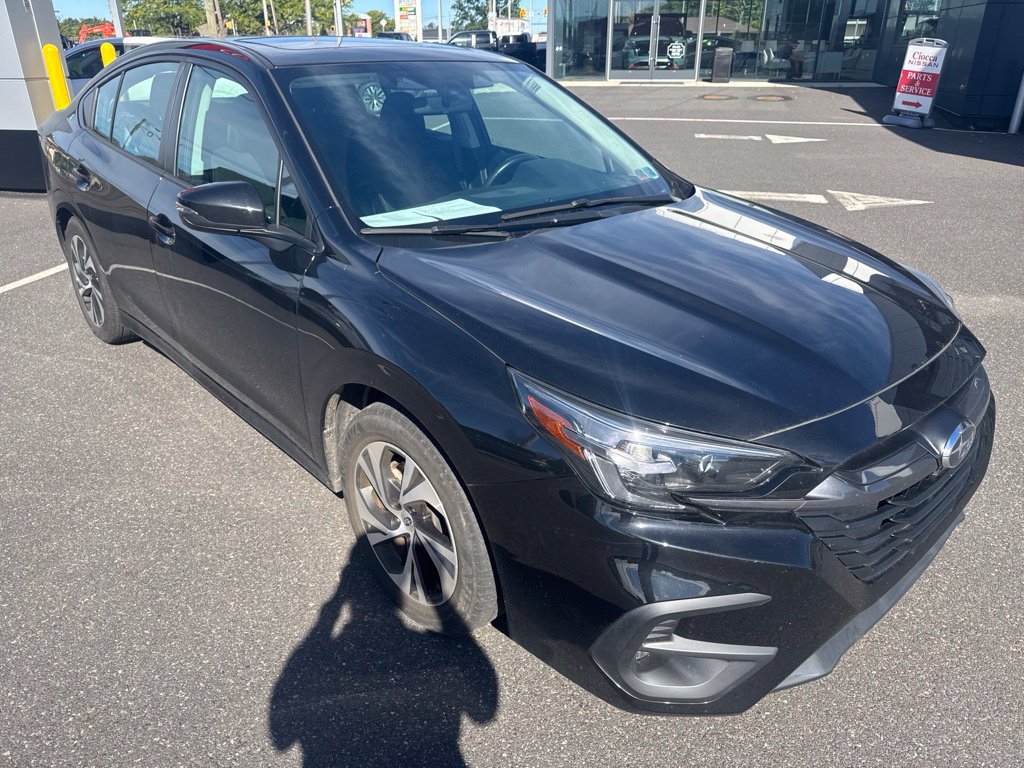 Used 2024 Subaru Legacy Premium AWD/4WD image 2