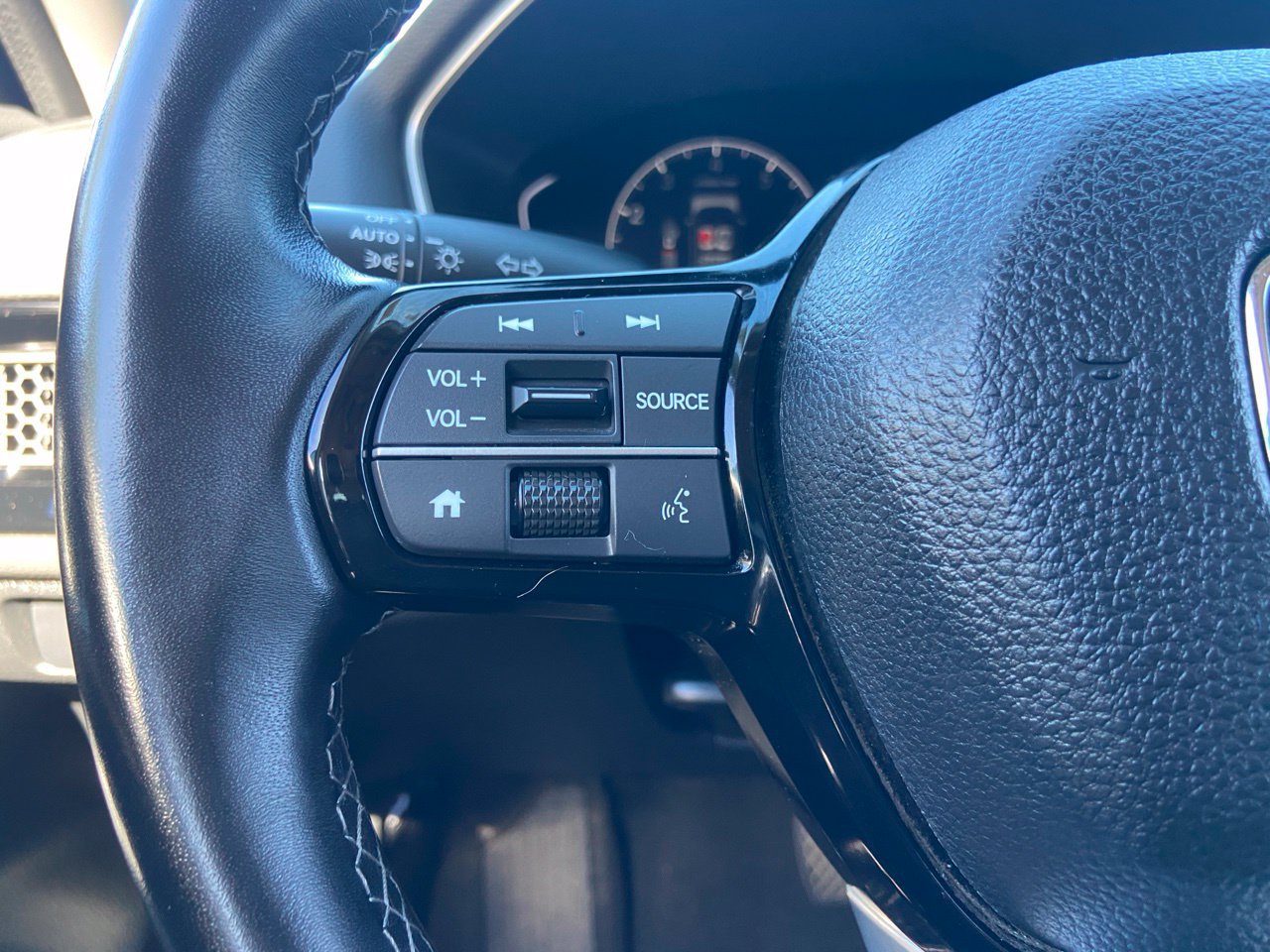 Used 2023 Honda Civic EX-L image 20