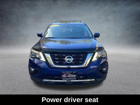 Used 2020 Nissan Pathfinder Platinum image 10
