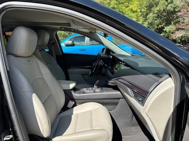 Used 2021 Cadillac XT4 Luxury FWD image 31
