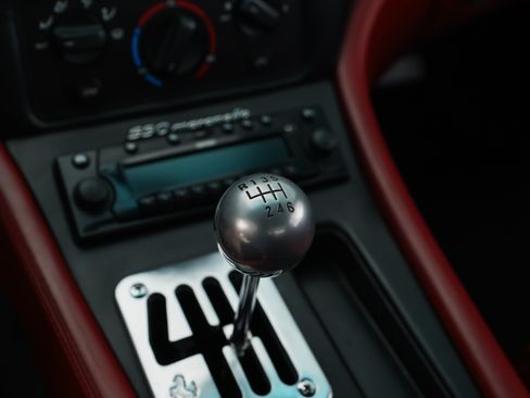 Used 1998 Ferrari 550 Maranello Coupe RWD image 15