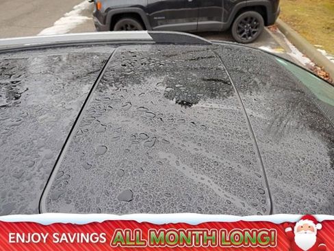 Used 2018 Chevrolet Trax LT w/ Sun & Sound Package image 10