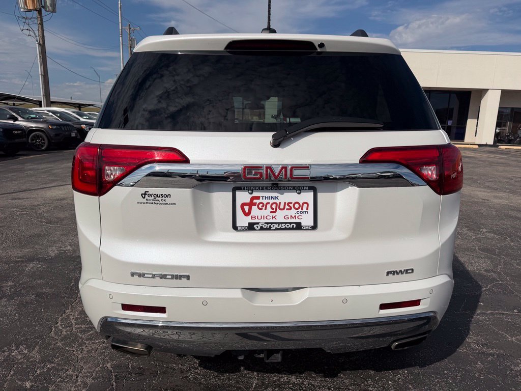 Used 2019 GMC Acadia Denali w/ Technology Package AWD/4WD image 16