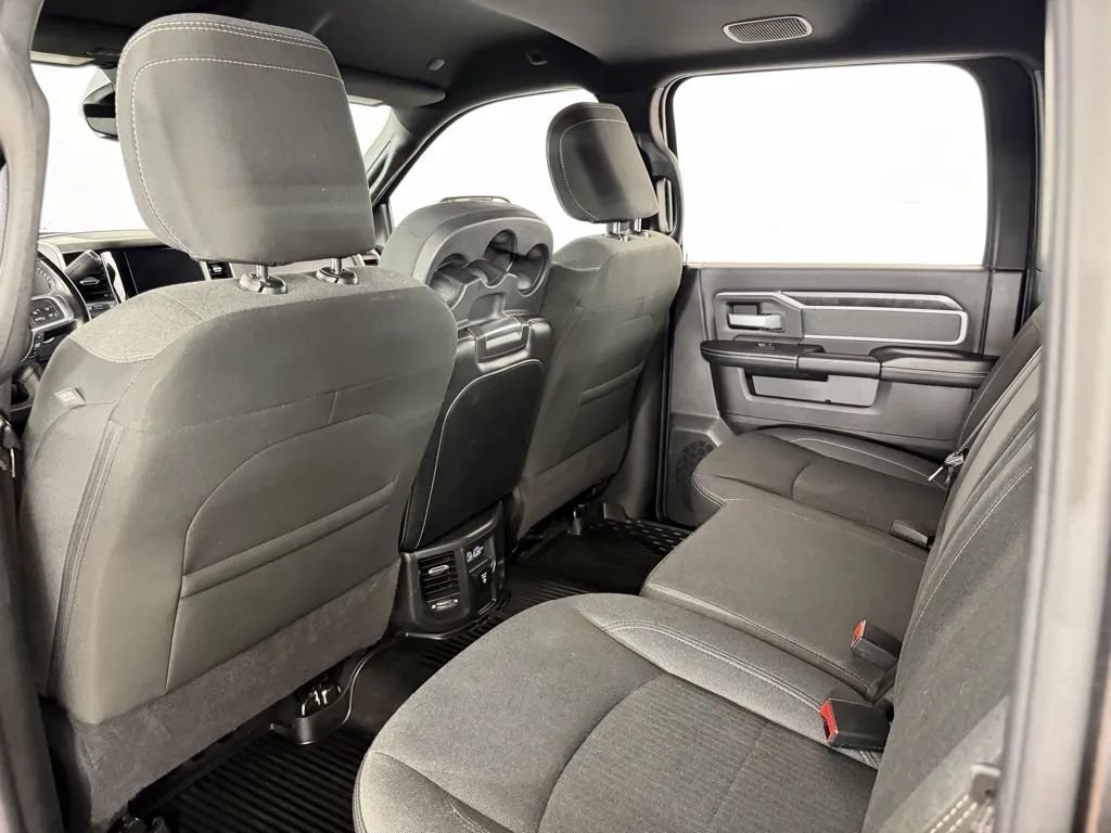 Used 2022 RAM 2500 Big Horn w/ Level C Equiment Group AWD/4WD image 30