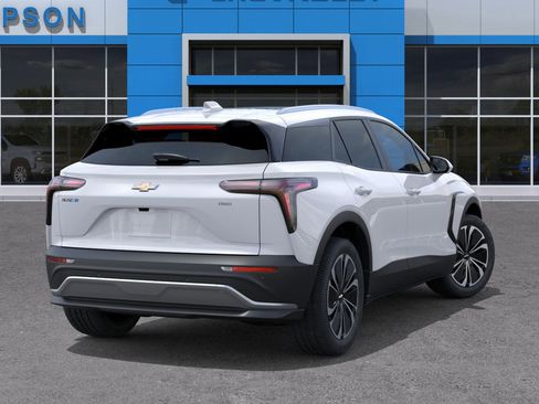 New 2026 Chevrolet Blazer EV LT image 30