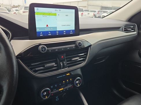 Used 2021 Ford Escape SEL image 22