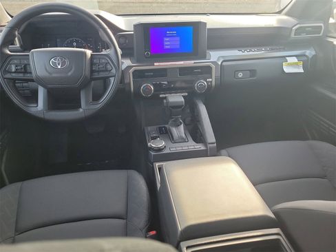 Used 2025 Toyota Tacoma SR5 image 10