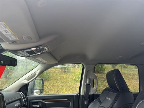 Used 2024 RAM 2500 Laramie image 14