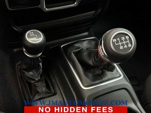 Used 2022 Jeep Wrangler Unlimited Sport image 38