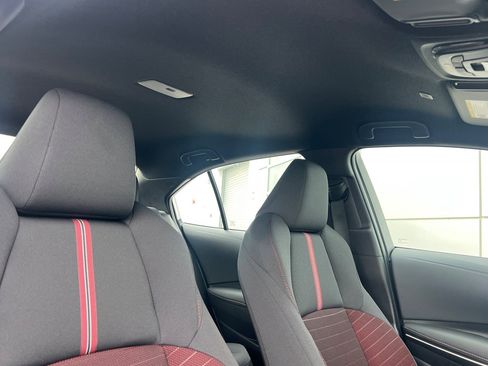 Used 2025 Toyota Corolla SE image 13