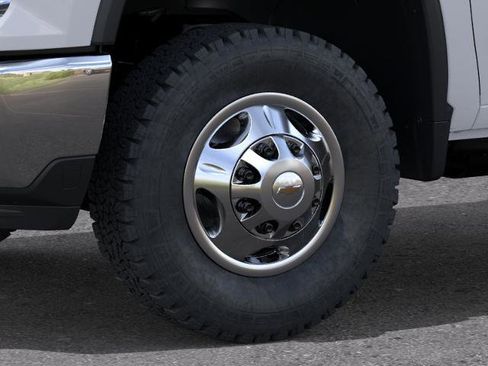 New 2026 Chevrolet Silverado 3500 LT RWD image 33