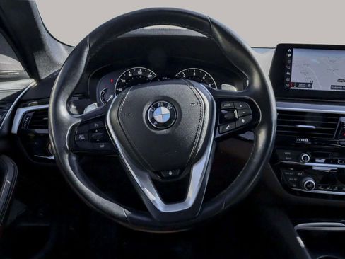 Used 2018 BMW 540i xDrive image 23